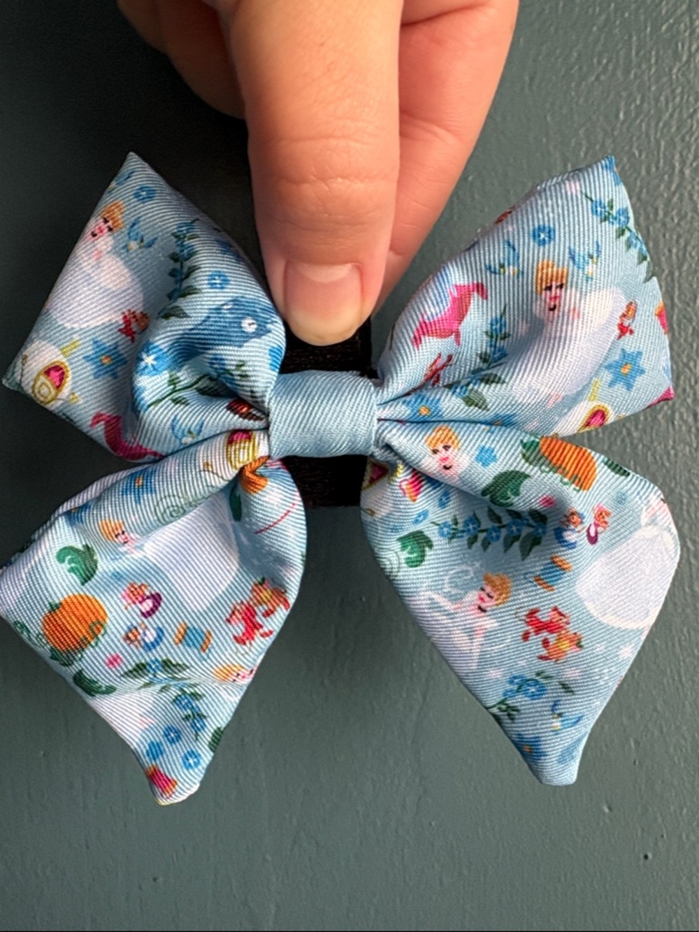 Sassy Woof dog bow Disney Cinderella